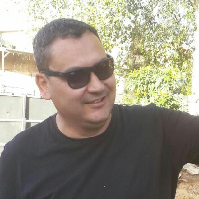 Yaron Gil